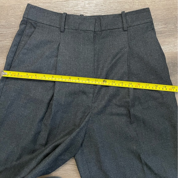 Theory Wide Leg Charcoal Gray Flannel High Waisted Pleat Trouser Pants Size 8 - Picture 12 of 12